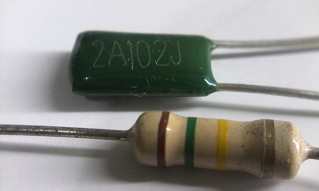 capacitor and resistor