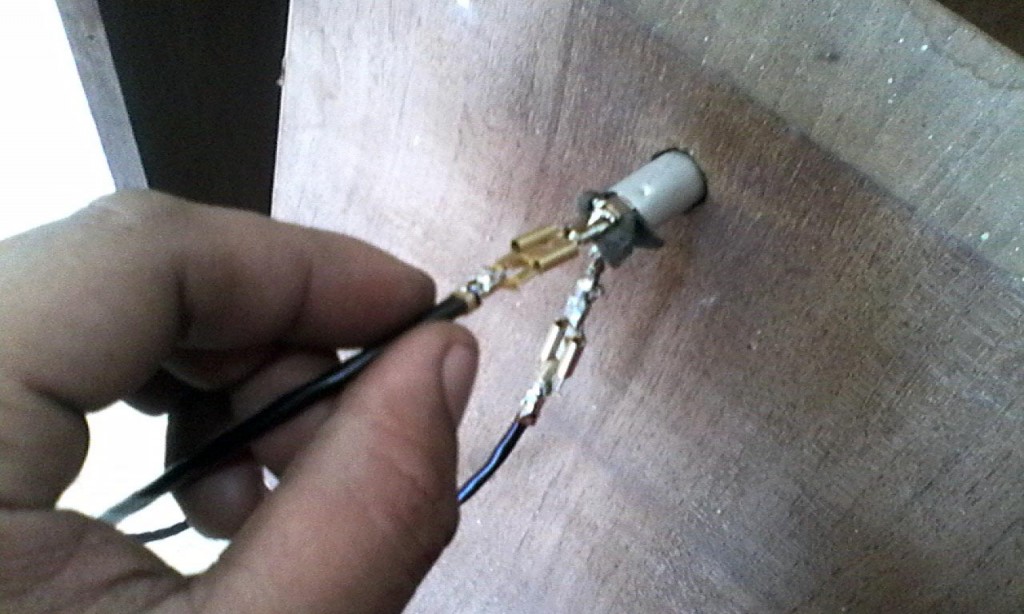 cable lugs as speaker connector